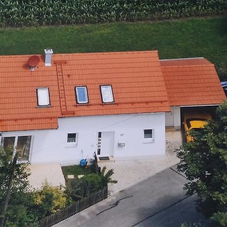 Wiflinger Graben Einfamilienhaus Villa Wörth Екстериор снимка